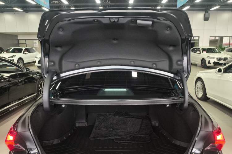 Used Toyota Avalon 2023 2.5L Luxury Edition