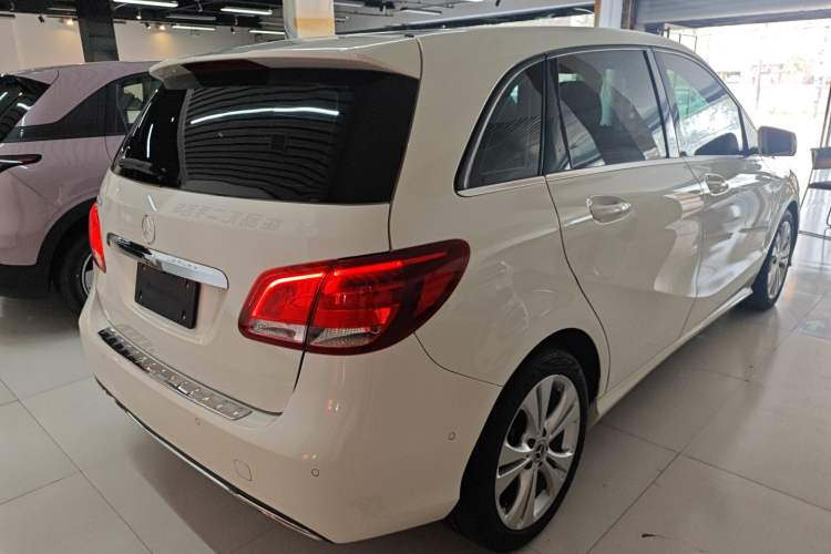 Used Mercedes-Benz B-Class 2019 B 200 Sport Edition
