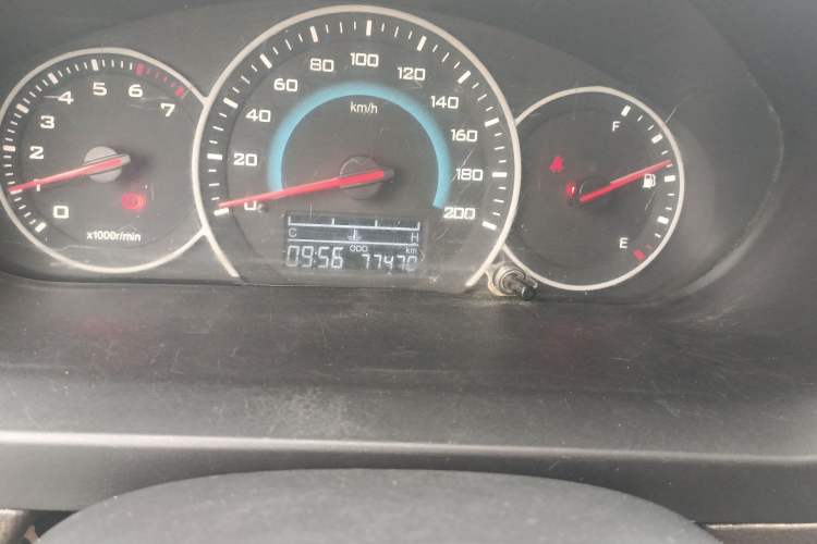 Used Wuling Rongguang V 2016 1.2L Standard Version