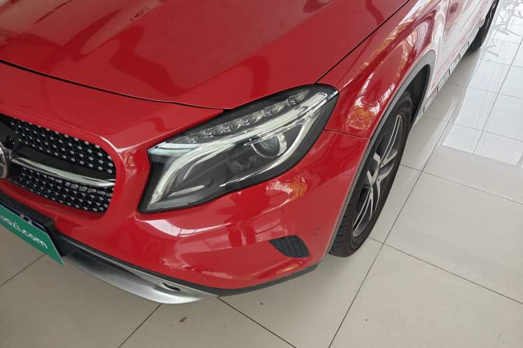 Used Mercedes-Benz GLA 2015 GLA 200 Fashion Model Left Front Headlight