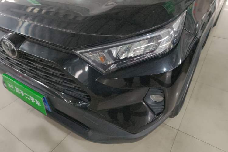 Used Toyota RAV4 2022 2.0L CVT Two-Wheel Drive Urban Edition
