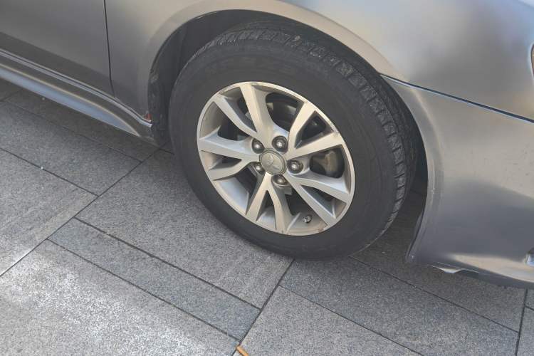 Used Mitsubishi Lancer EX 2012 Chasing Edition 1.8L Manual Luxury Model
