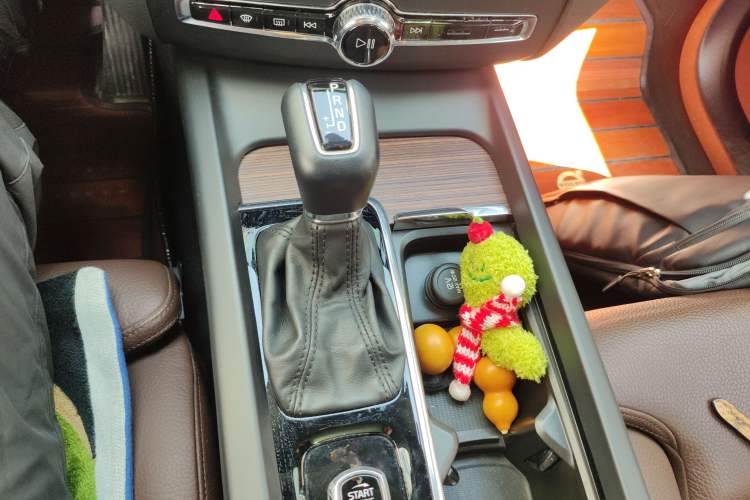 Used Volvo XC60 2021 T5 4x4 Smart Luxury Edition
