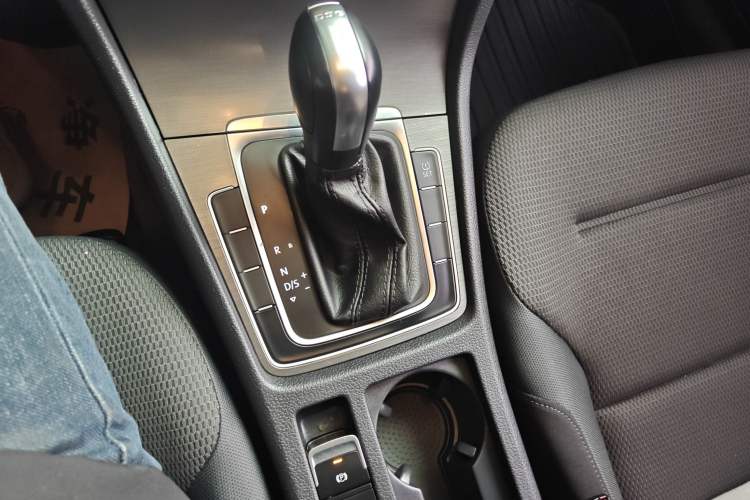 Used Volkswagen Golf 2015 1.4TSI Automatic Comfort Model