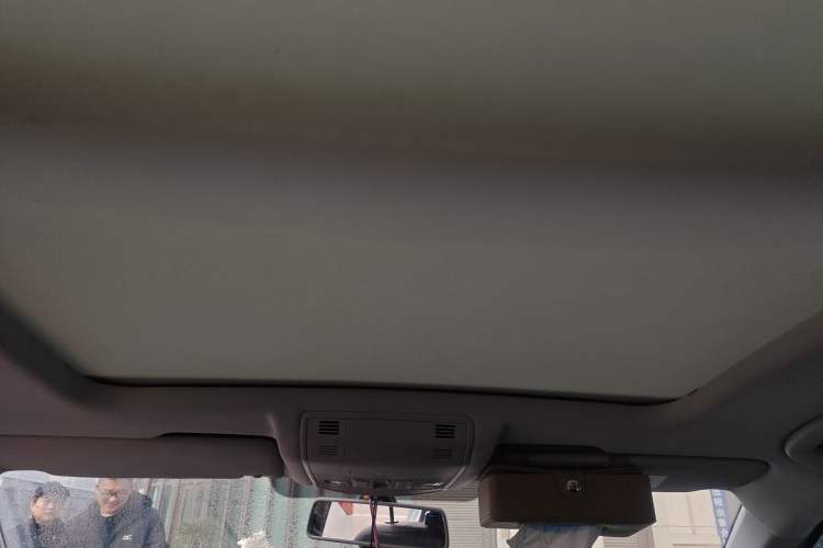 Used Volkswagen T-ROC 2022 280TSI DSG Two-Wheel Drive Comfort PLUS