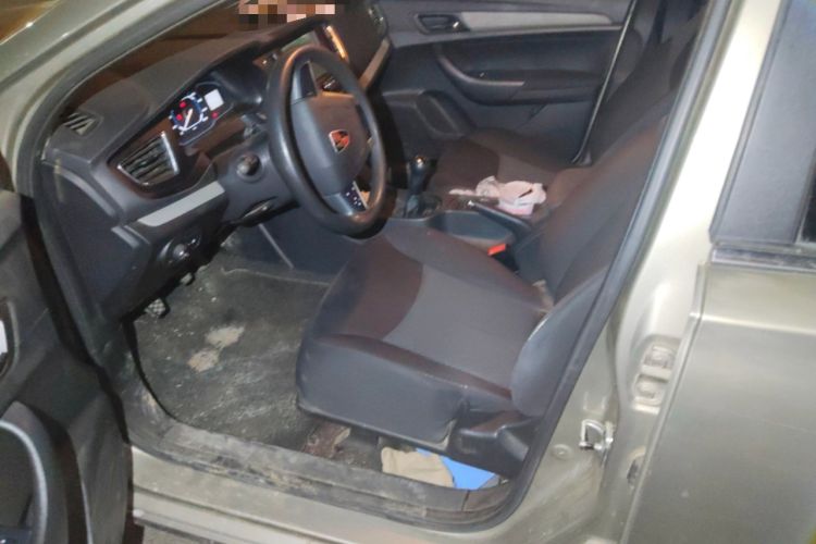 Used Roewe 360 2016 1.5L Manual Smart Screen Version
