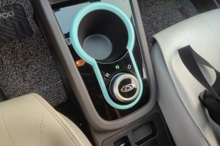 Used Chery Little Ant 2022 Sweet Pink Edition Low-Sugar Version Lithium Iron Phosphate 30 kW 301 km