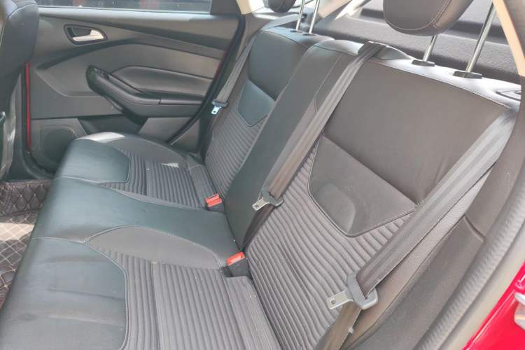 Used Ford Focus 2017 Hatchback EcoBoost 180 Automatic Elite Model Left Rear Seat