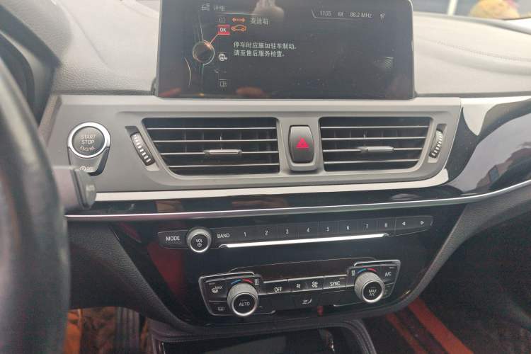 Used BMW 1 Series 2017 118i Design Package Model Audio And AC Panel