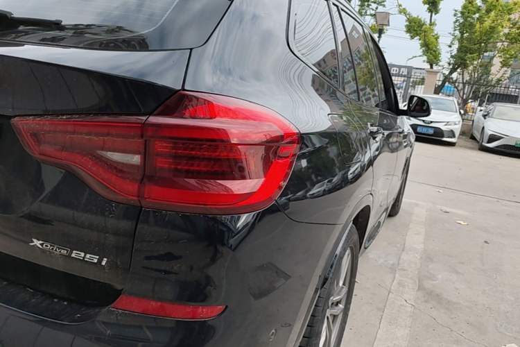 Used BMW X3 2019 xDrive25i M Sport Package
