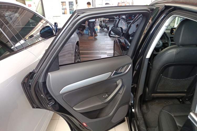 Used Audi Q3 2015 35 TFSI quattro Technology Edition