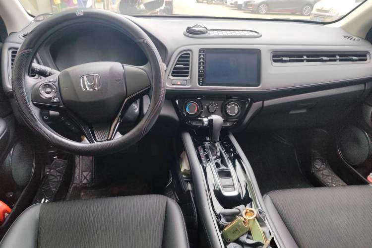 Used Honda Vezel 2022 1.5L CVT Phantom Night Pioneer Edition Center Console