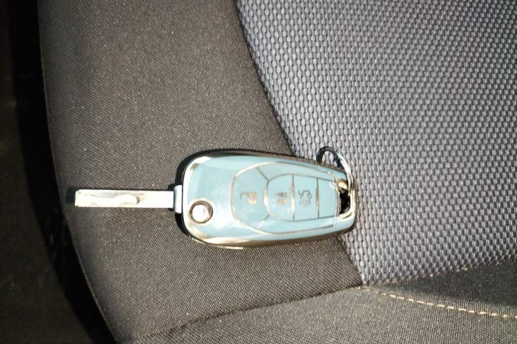 Used Chevrolet Cruze 2017 1.5L Automatic Pioneer Sunroof Edition Interior 1