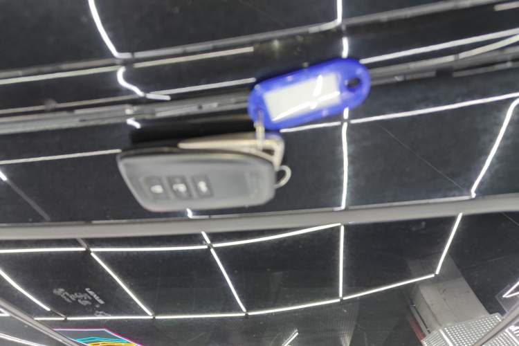 Used Lexus ES 2015 200 Elite Edition Interior 1