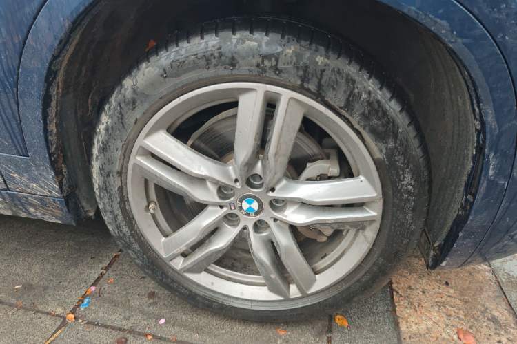 Used BMW X2 2021 sDrive25i M Sport Package Right Front Wheel Hub