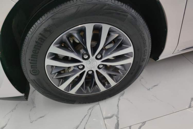 Used Buick GL8 2023 ES Lu Zun Deluxe Model