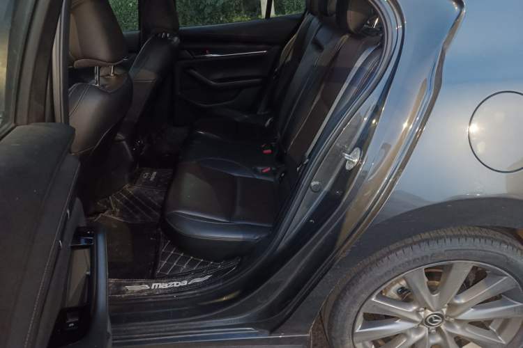 Used Mazda Mazda 3 Axela 2021 2.0L Automatic Zhiya Edition