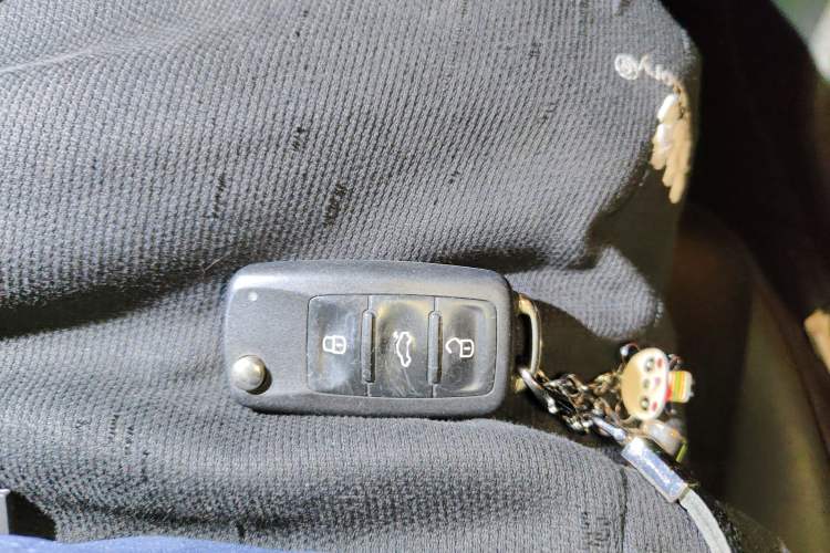 Used Volkswagen Beetle 2013 1.4TSI Luxury Model Vehicle Key