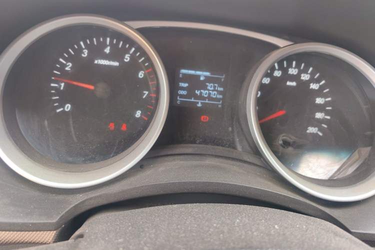 Used Wuling Hongguang 2021 1.5L Facelift S Comfort Version Hydraulic Power Steering LAR Odometer Close Up