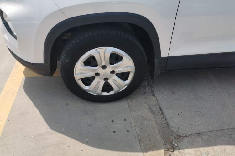 Used Baojun 510 2017 1.5L manual Comfort trim