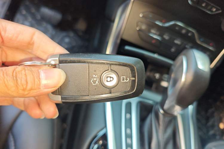 Used Ford Edge 2018 EcoBoost 245 Two-Wheel-Drive Titanium 7-Seater China V Standard