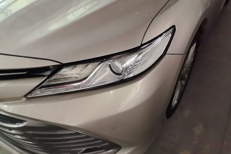 Used Toyota Camry 2019 2.5G Luxury Edition China VI Standard Left Front Headlight