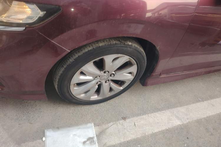 Used Honda Jade 2017 1.8L automatic Comfort version 5 seats
