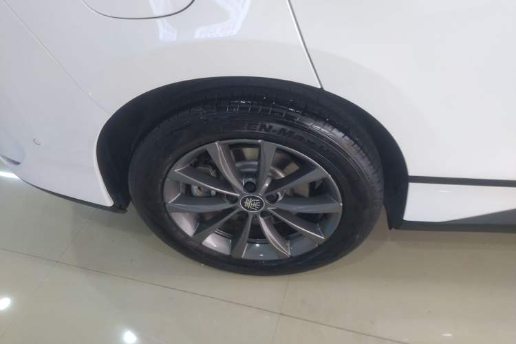 Used BYD Qin L 2025 EV 470KM Leading Edition Right Rear Wheel Hub