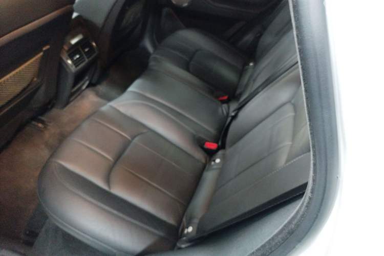 Used Land Rover Range Rover Evoque 2018 240 PS SE Smart Brilliance Edition
