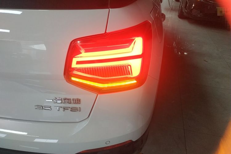 Used Audi Q2L 2021 35 TFSI Fashion Dynamic Model
