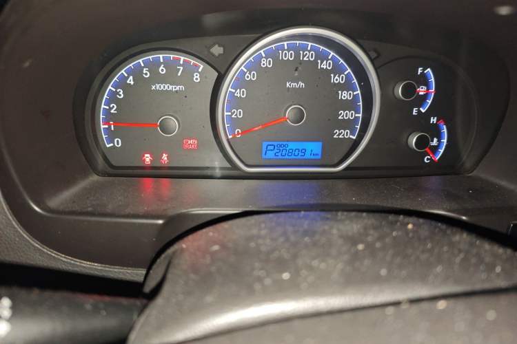 Used Hyundai Celesta 2011 1.6L Automatic Comfort Edition
