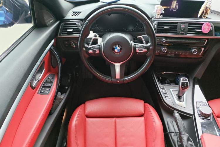 Used BMW 3 Series GT 2020 320i M Sport Night Edition Steering Wheel
