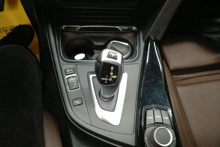 Used BMW 3 Series 2018 320Li Fashion Model
