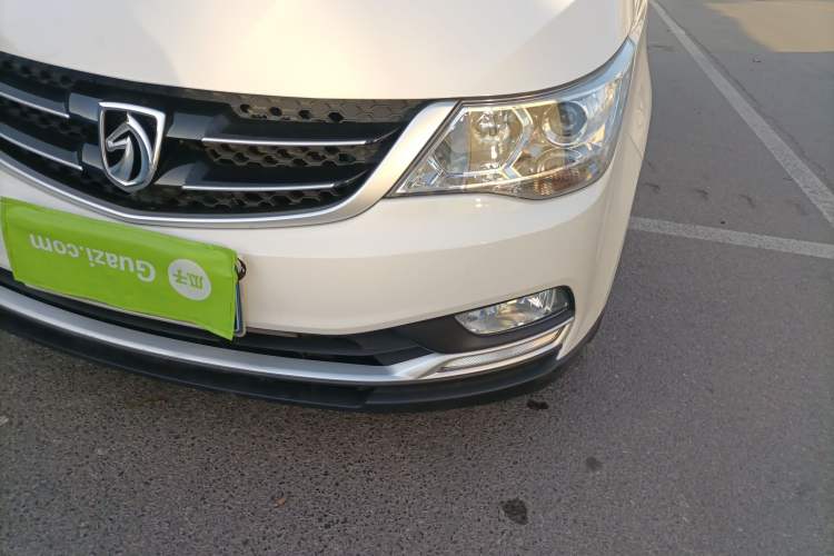 Used Wuling 730 2020 Commercial Vehicle 1.5L Manual Value Edition 7 Seats
