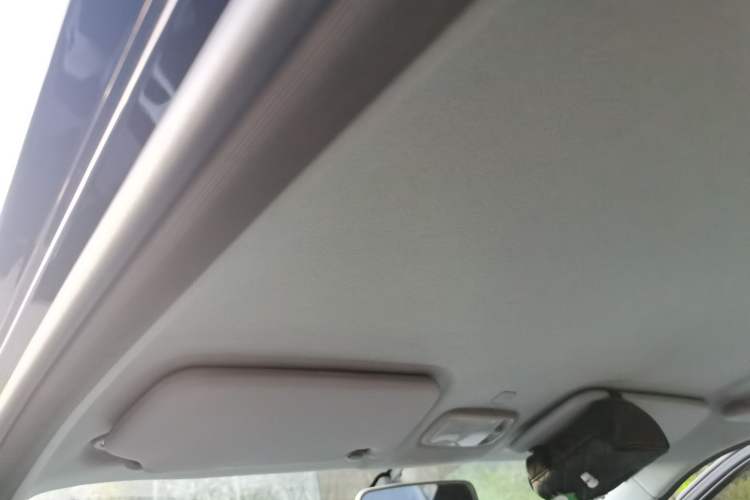 Used Chery QQ Ice Cream 2022 120km Conical Shape Lithium Iron Phosphate Headliner