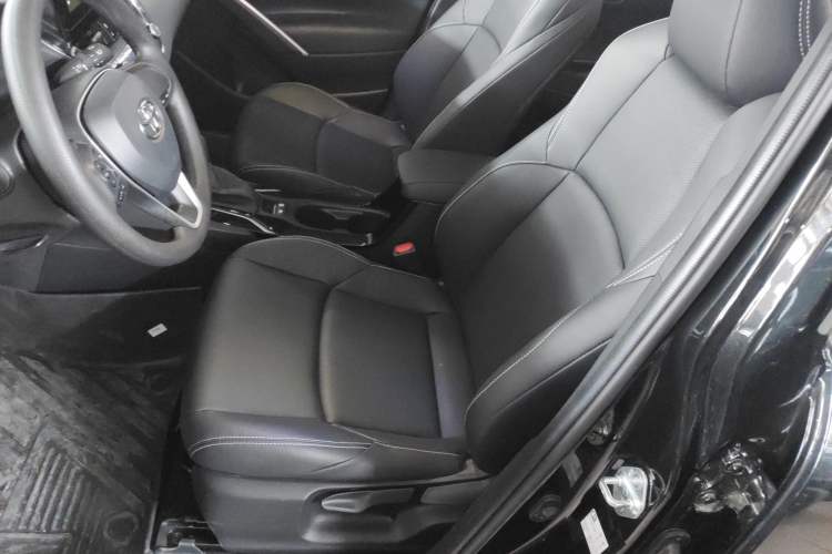 Used Toyota FRONTLANDER 2024 2.0L CVT Elite Plus Edition
