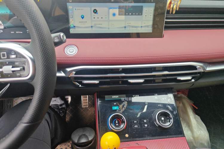 Used JETOUR X70 PRO 2023 1.6T DCT Enjoy MAX 7-Seater
