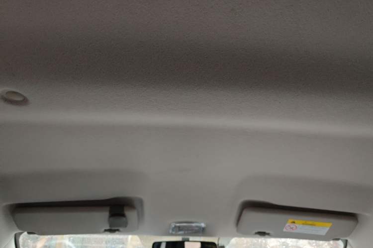 Used Dongfeng NAMMI BOX 2022 Champion Edition Light Wind Version 201KM Standard Model