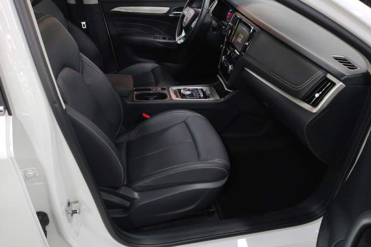 Used Roewe i6 New Energy 2019 PLUS 50T 4G Connected Glory Luxury Edition Right Front Seat