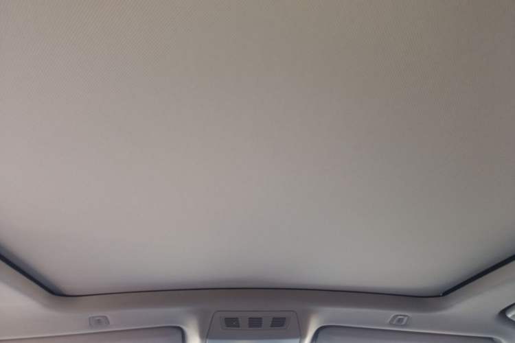 Used BMW 5 Series GT 2011 535i xDrive Luxury Edition Headliner