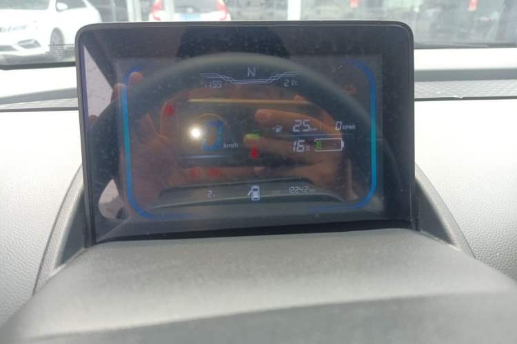 Used CHANGAN NEVO Lumin 2022 155 km – Refreshingly Sweet Edition Instrument Cluster