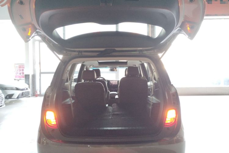 Used Buick GL6 2018 18T 6-Seater Elite Model
