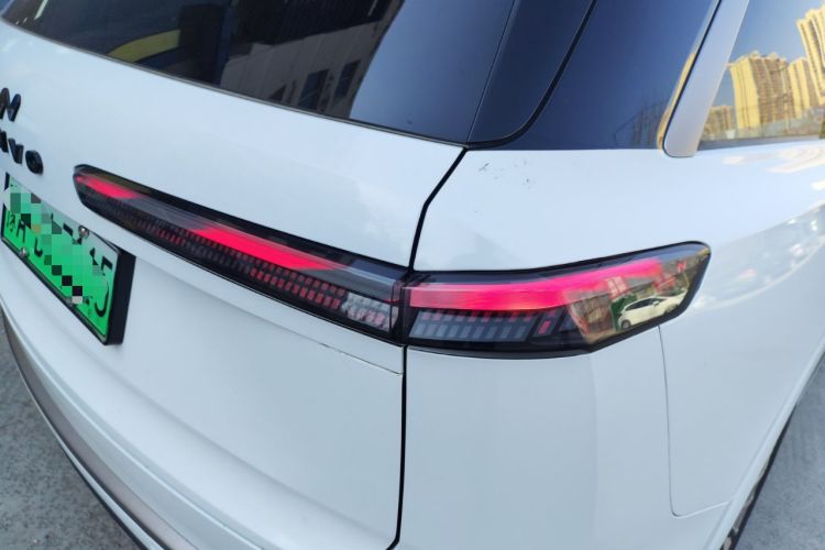 Used ONVO Luxeed L90 2025 Model—Max Six-Seater Version