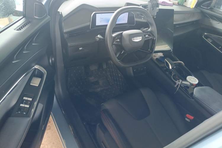 Used Geely Auto Emgrand X7 Sport 2023 Boyue COOL 1.5TD Smart Model Driver Seat