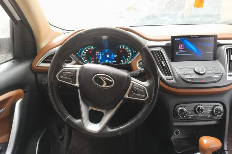 Used Soueast DX7 2018 1.5T Automatic Luxury Model Steering Wheel