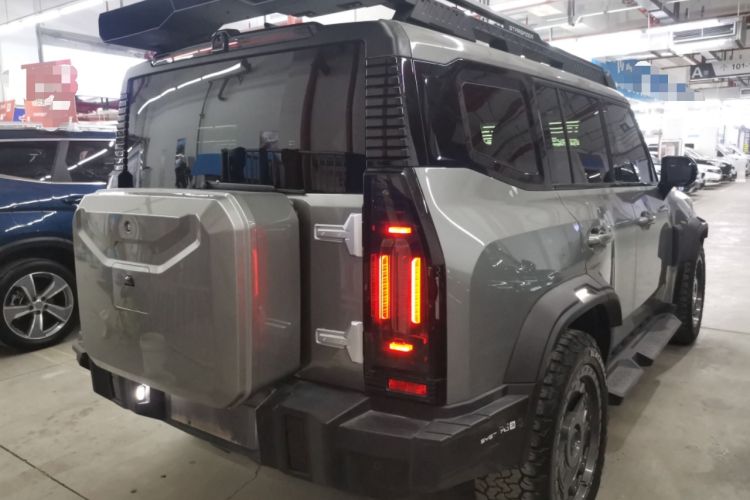 Used JETOUR Traveler 2024 2.0T All-Wheel-Drive Silver Dragon Wings Rear Right 45 Deg