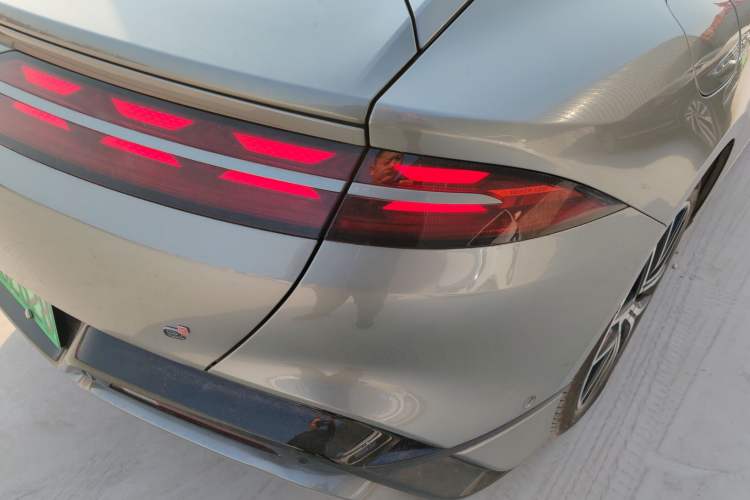 Used Denza Z9GT 2024 630 All-Wheel Drive Pro Version