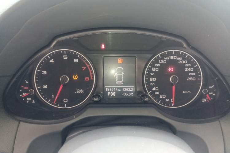 Used Audi Q5 2013 40 TFSI Technology Edition Instrument Cluster