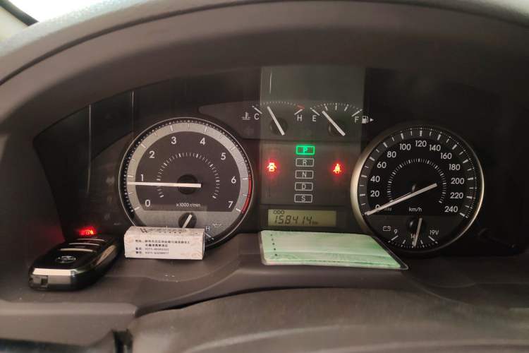 Used Toyota Land Cruiser 2015 4.0L V6 Middle East Low-Trim Version Instrument Cluster