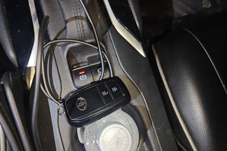 Used Toyota FRONTLANDER 2022 2.0L CVT Leading Edition